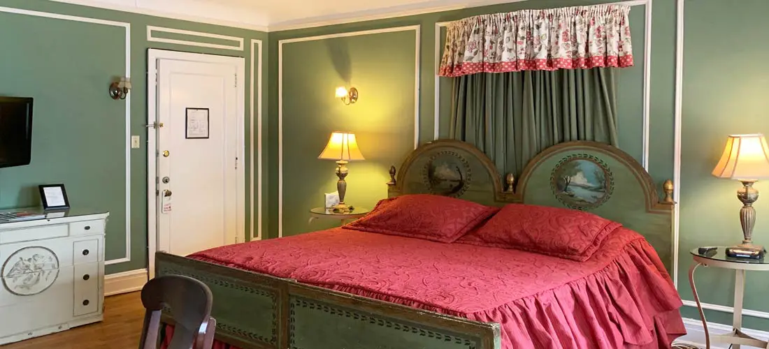 French Room
