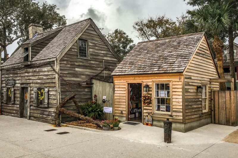 oldest-wooden-schoolhouse-historic-museum-gardens