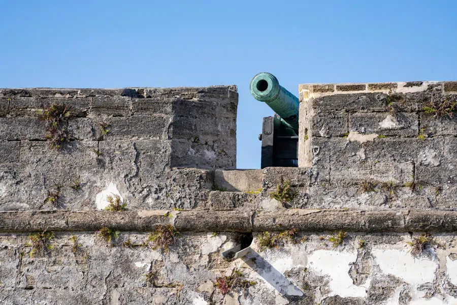 Castillo de San Marcos battlements and cannon